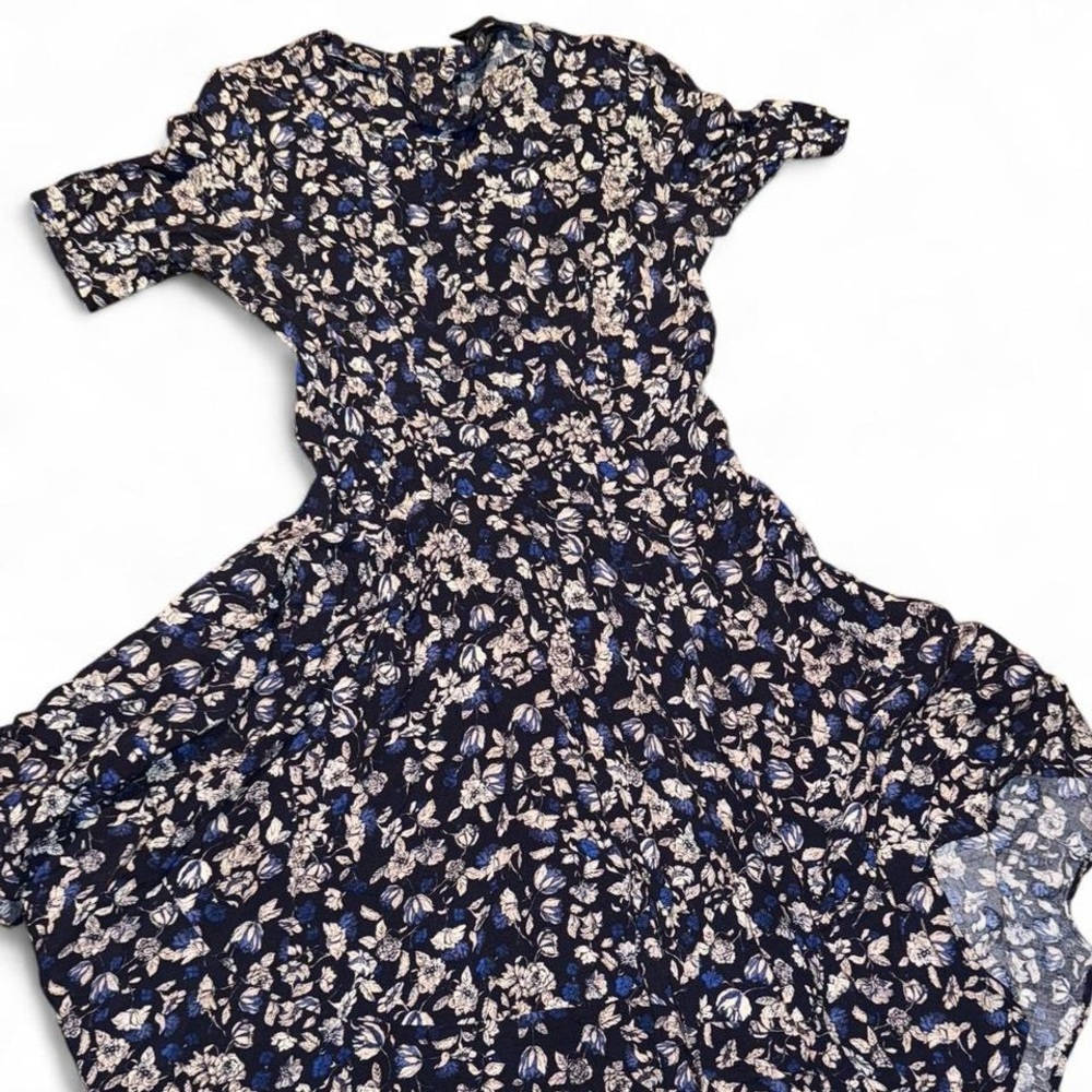 Blue & White Floral Flowy Maxi Dress